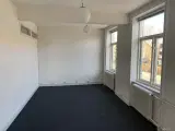Kontorlokaler på 117 m² udlejes. - 4