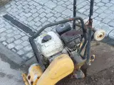 Pladevibrator