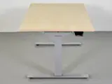 Efg hæve-/sænkebord med plade i birkelaminat, 120 cm. - 2