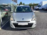 Renault Clio III 1,5 dCi 75 Expression Sport Tourer - 3