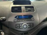 Chevrolet Spark 1,0 L - 5