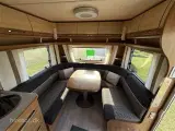 2013 - Fendt Opal 495 SF   Dejlig vogn med rundsidegruppe og franskseng fra Hinshøj Caravan A/S - 2
