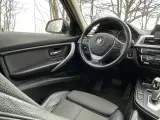 BMW 320d 2,0 Touring aut. - 4