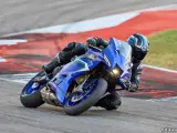 Yamaha YZF R9 - 5