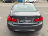 BMW 320d 2,0  - 5