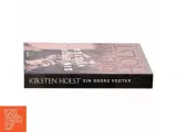 Sin brors vogter : spændingsroman af Kirsten Holst (f. 1936) (Bog) - 2