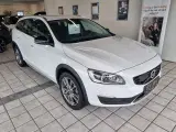 Volvo V60 CC 2,0 D3 150 Momentum - 2