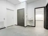 Kontor/showroom velegnet til undervisningsformål, handel mm - 5