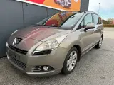 Peugeot 5008 2,0 HDi 150 Style 7prs - 2