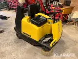 Fejesuge maskine Kärcher KMR 1250 B - 2