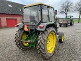 John Deere 1950  - 5