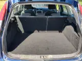 Ford focus 1.6 benzin med automatgear  - 2