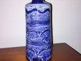 Strehla GDR vase