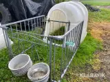 Kalvehytter med løbegård Ukendt kalvehytte med løb
