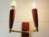 ⭐️- Smuk Retro Væglampe i Teaktræ og Messing - 3