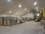 1400 kvm. renoveret lagerhal med masser af udenomsplads og parkering. - 4