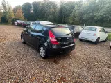 Hyundai i30 1,6 CRDi 90 Comfort Eco - 3