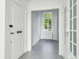 73 m² chamerende lejemål med flot lysindfald. - 3