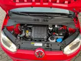 VW Up! 1,0 75 High Up! ASG BMT - 3