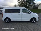 2018 - Globecar Campster   Nem og handy med løftetag kun 1,99 m høj - 5 siddepladser - 4 sovepladser - 2