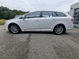 Toyota Avensis 2,0 D-4D T2 stc. - 2