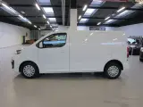 Peugeot Expert 2,0 BlueHDi 122 L2 Premium EAT8 Van - 2