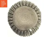 Rund strikket pude (str. 53 x 40 cm) - 3