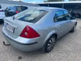 Ford Mondeo 1,8 Trend - 4