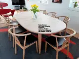 Bøg Spisebord med 10 stole, excl. Skænk