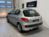 Peugeot 206+ 1,4 HDi 70 Generation - 4