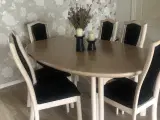 Spisebord og 6 stole 