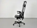 Häg h09 9231 kontorstol med sort læder polster og sort net ryg - 2