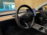 Tesla Model 3  Long Range AWD - 4