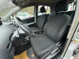 Toyota Yaris 1,4 D-4D T2 - 4