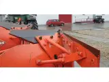 Kuhn Multi Leader 6/8 T42 - 4