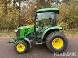 Traktor John Deere 4066R - 5