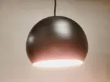 Fin sort Ball loft lampe med stofledning - 5