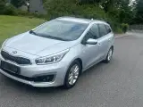 Kia Ceed 1,6 CRDi 110 Attraction SW - 3