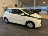 Toyota Aygo 1,0 VVT-i x-touch - 4