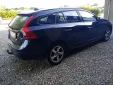 Volvo V60 1,6 D2 115 Kinetic - 4
