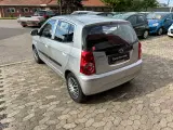 Kia Picanto 1,1 - 4