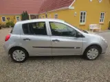 Renault Clio 1.5 DCi Nysynet .  - 5