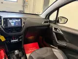 Peugeot 2008 1,6 BlueHDi 100 Allure Sky - 3