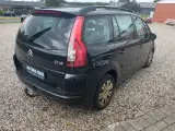 Citroën Grand C4 Picasso 2,0 HDi 138 Exclusive aut. 7prs - 5