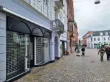 Attraktivt lejemål - restaurant. café. butik m.m. - i alt 128 kvm - 2