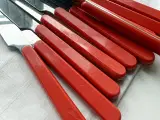 Middagsknive, rustfrit stål m plastskaft, 10 stk samlet, NB - 3
