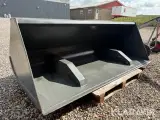 Skovl med højtip Limas - 2