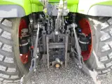 CLAAS Arion 620 C-matic med frontlift og frontPTO, affjedret foraksel og affjedret kabine. Opgraderet til Arion 650 - 3