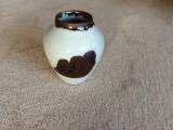 B & G vase