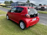 Toyota Aygo 1,0 VVT-I T2 Air Connect 68HK 5d - 4